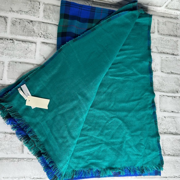 NWT TALBOTS green and blue Flannel scarf fringed ends - Picture 4 of 4